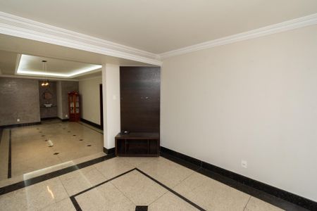 Casa à venda com 200m², 3 quartos e 2 vagasSala de TV