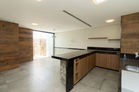 Casa à venda com 200m², 3 quartos e 2 vagasEspaço Gourmet