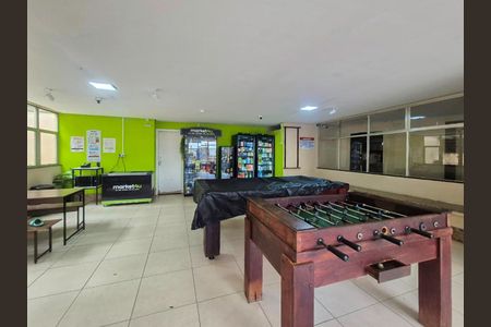 Apartamento à venda com 80m², 3 quartos e 1 vaga Apartamento à venda com 80m², 3 quartos e 1 vagaSalão de jogos