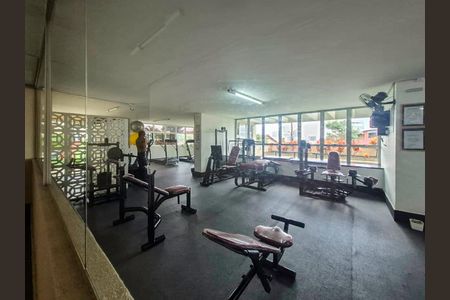 Apartamento à venda com 80m², 3 quartos e 1 vaga Apartamento à venda com 80m², 3 quartos e 1 vagaÁrea comum - Academia