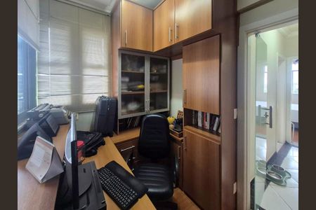 Apartamento à venda com 80m², 3 quartos e 1 vaga Apartamento à venda com 80m², 3 quartos e 1 vagaQuarto 3