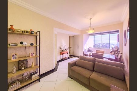 Sala de apartamento à venda com 3 quartos, 80m² em União, Belo Horizonte