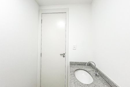 Apartamento para alugar com 51m², 2 quartos e sem vaga Apartamento para alugar com 51m², 2 quartos e sem vagaBanheiro