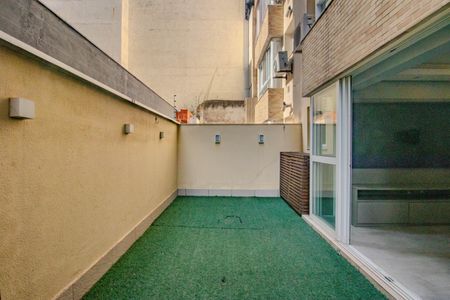 Apartamento à venda com 68m², 1 quarto e 1 vagaGarden