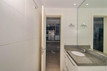 Apartamento à venda com 68m², 1 quarto e 1 vagaBanheiro