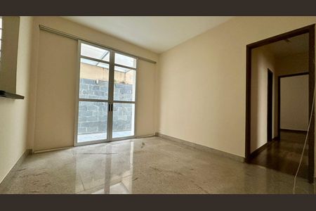 Apartamento à venda com 120m², 3 quartos e 1 vagaCopa 