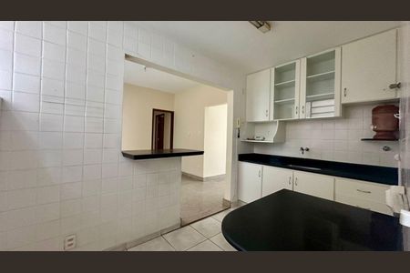 Apartamento à venda com 120m², 3 quartos e 1 vagaCozinha 
