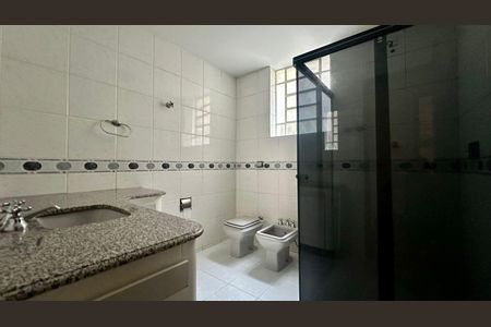 Apartamento à venda com 120m², 3 quartos e 1 vagaBanheiro 