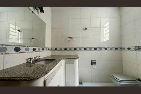 Apartamento à venda com 120m², 3 quartos e 1 vagaBanheiro 