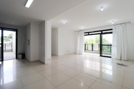 Sala de apartamento para alugar com 3 quartos, 105m² em Campo Comprido, Curitiba