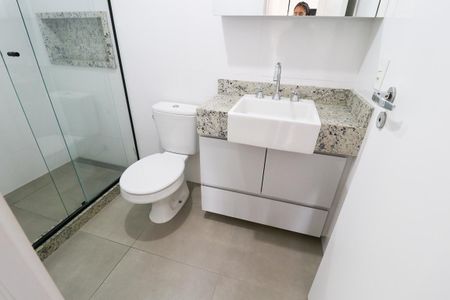 Apartamento para alugar com 105m², 3 quartos e 1 vaga Apartamento para alugar com 105m², 3 quartos e 1 vagaBanheiro Social