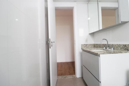 Apartamento para alugar com 105m², 3 quartos e 1 vaga Apartamento para alugar com 105m², 3 quartos e 1 vagaBanheiro da Suíte