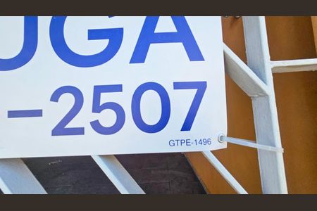 Casa para alugar com 100m², 3 quartos e 2 vagasFachada - plaquinha