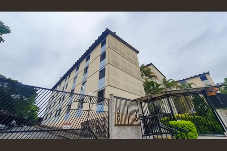 Apartamento para alugar com 1m², 2 quartos e 1 vaga Apartamento para alugar com 1m², 2 quartos e 1 vagaFachada