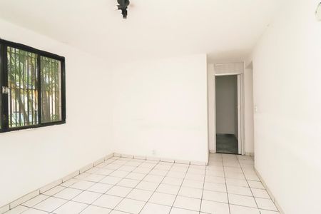 Sala de apartamento à venda com 2 quartos, 1m² em Conjunto Residencial José Bonifácio, São Paulo