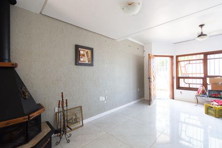 Casa à venda com 3 quartos, 175m² em Fátima, Canoas