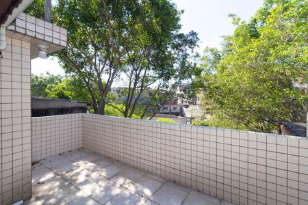 Casa à venda com 133m², 3 quartos e 2 vagasVaranda