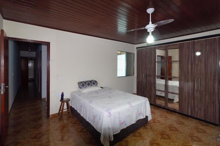 Casa à venda com 133m², 3 quartos e 2 vagasQuarto 3 - Suíte