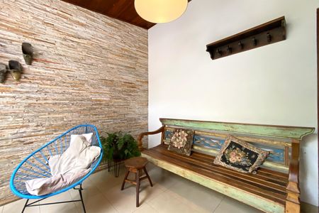 Casa à venda com 275m², 3 quartos e 4 vagasVaranda coberta