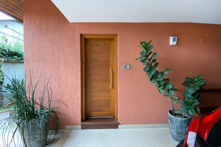 Casa à venda com 275m², 3 quartos e 4 vagasEntrada