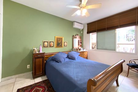 Casa à venda com 275m², 3 quartos e 4 vagasSuite 1