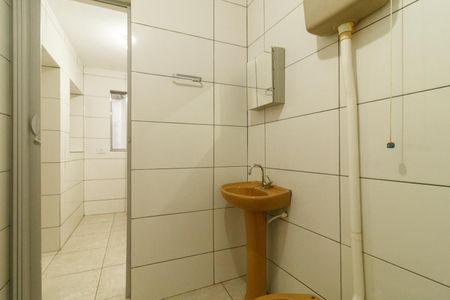 Casa para alugar com 30m², 1 quarto e sem vagaBanheiro