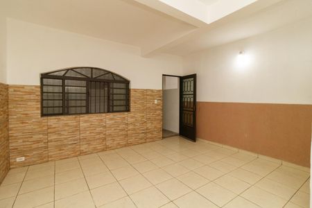 Quarto de casa para alugar com 1 quarto, 30m² em Parque Casa de Pedra, São Paulo