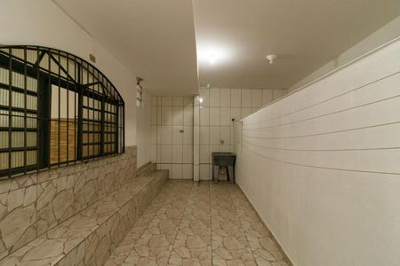 Casa para alugar com 30m², 1 quarto e sem vagaÁrea de Serviço