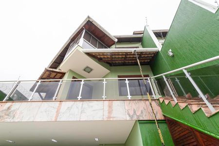 Casa à venda com 369m², 3 quartos e 5 vagasFachada