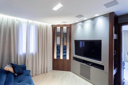 Casa à venda com 369m², 3 quartos e 5 vagasSala