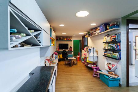 Casa à venda com 369m², 3 quartos e 5 vagasBrinquedoteca