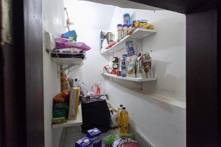 Casa à venda com 369m², 3 quartos e 5 vagasDespensa