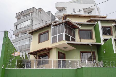Casa à venda com 369m², 3 quartos e 5 vagasFachada