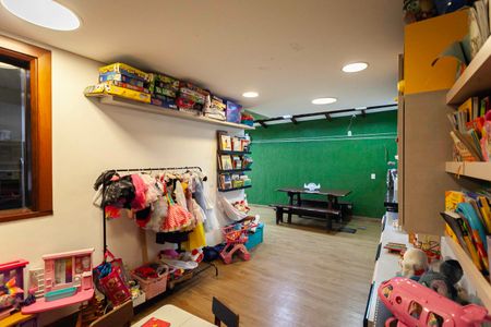 Casa à venda com 369m², 3 quartos e 5 vagasBrinquedoteca