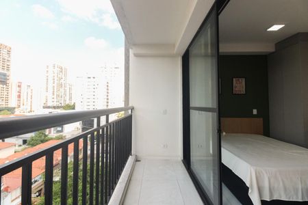 Studio para alugar com 23m², 1 quarto e sem vaga Studio para alugar com 23m², 1 quarto e sem vagaVaranda