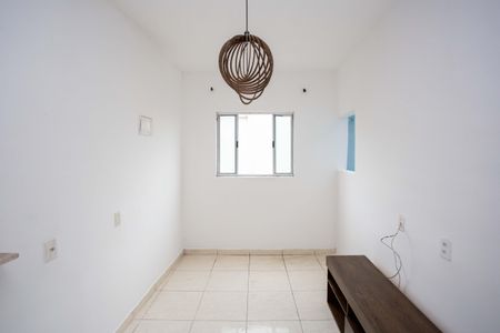 Sala de apartamento para alugar com 2 quartos, 70m² em Jardim Selma, São Paulo