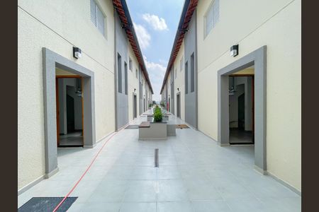 Casa de condomínio à venda com 52m², 2 quartos e 1 vaga