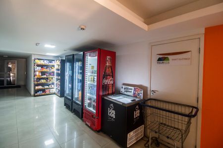 Área comum de apartamento para alugar com 3 quartos, 80m² em Vila Silviania, Carapicuíba