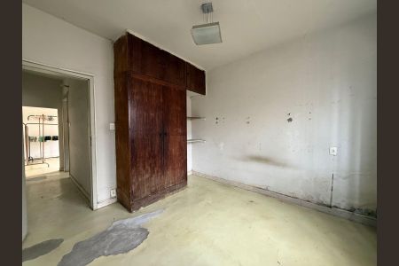 Casa à venda com 3 quartos, 157m² em Santa Tereza, Belo Horizonte