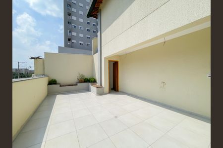 Casa de condomínio à venda com 52m², 2 quartos e 1 vagaÁrea comum