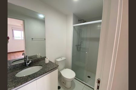 Banheiro de apartamento à venda com 2 quartos, 58m² em Vila Polopoli, São Paulo
