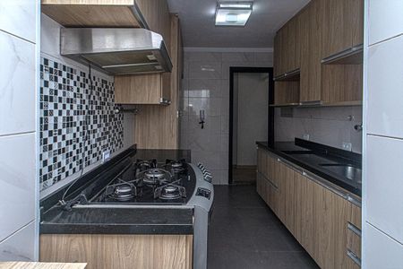 Apartamento à venda com 74m², 3 quartos e 2 vagasCozinha e área de serviço compartilhadas_1