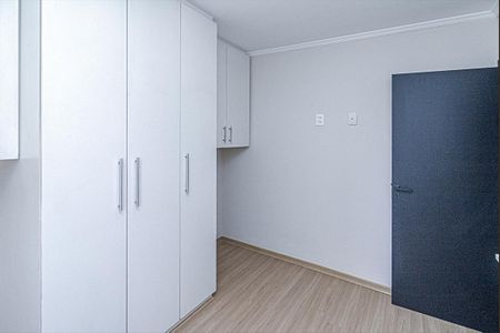 Apartamento à venda com 74m², 3 quartos e 2 vagasQuarto 2