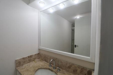 Apartamento para alugar com 200m², 4 quartos e 2 vagasBanheiro Social