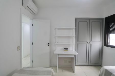Apartamento para alugar com 200m², 4 quartos e 2 vagasQuarto