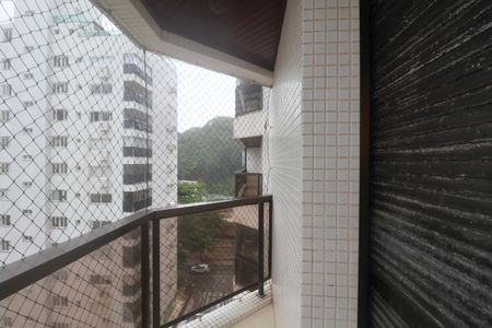 Apartamento para alugar com 200m², 4 quartos e 2 vagasVaranda