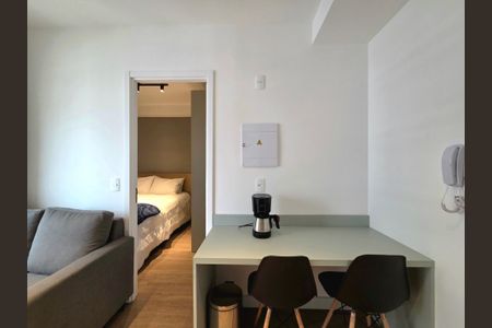 Apartamento à venda com 26m², 1 quarto e sem vaga Apartamento à venda com 26m², 1 quarto e sem vagaSala/Cozinha
