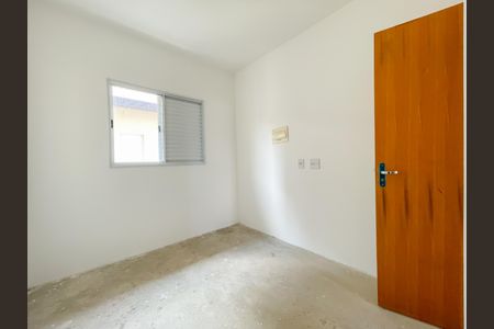 Casa de condomínio à venda com 52m², 2 quartos e 1 vagaQuarto 2