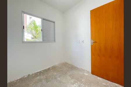 Casa de condomínio à venda com 52m², 2 quartos e 1 vagaQuarto 1