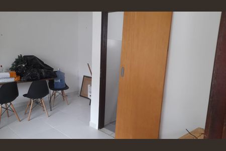 Casa para alugar com 100m², 3 quartos e 2 vagas